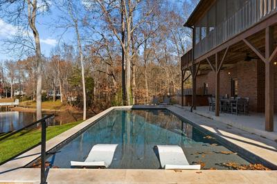 Winding Down by Avantstay Sleeps 20 Dock View