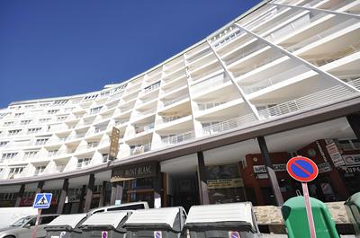 Edificio Montblanc