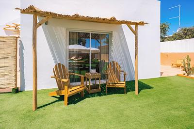 Coral Botique Suites