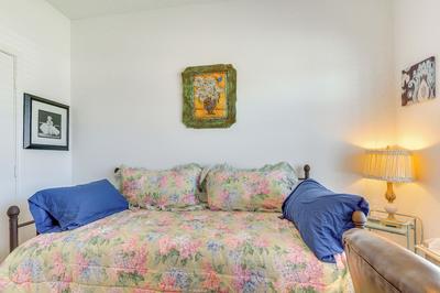 9 Mi to Lake: Family Georgetown Home w/ Yard!