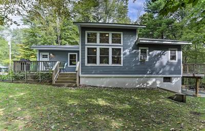 Cozy White Lake Home w/ Patio, Deck & Grill!