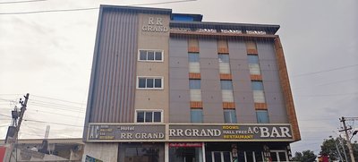 RR Grand Inn