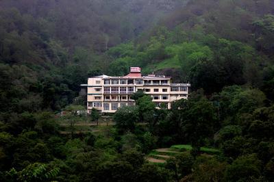 ADB Rooms Falcon Crest