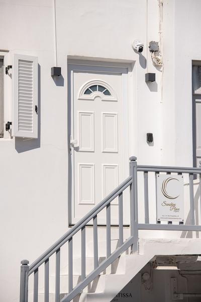 Hosting Moments Mykonos Town Apartment