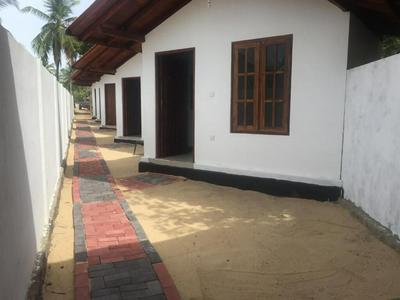 Beach Bay Arugambay