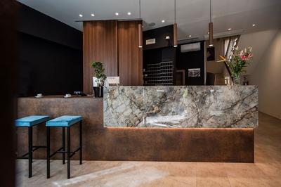 Astoria Deluxe Rooms,,Check in presso L’Hotel Astoria, Via Fratelli Rosselli 14 ,,