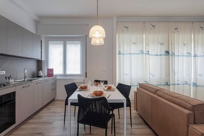 Quinto Modern Flat by Wonderful Italy