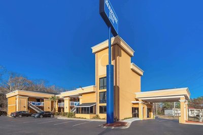 Rodeway Inn Lumberton Central