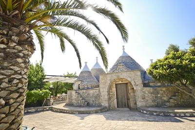 I Trulli del Ciliegio con giardino