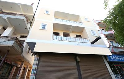 OYO 12379 Hotel Riyasat