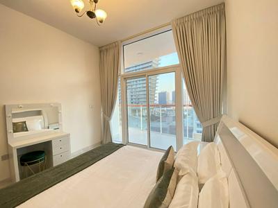 Lux BnB 2BD Canal Views Business Bay