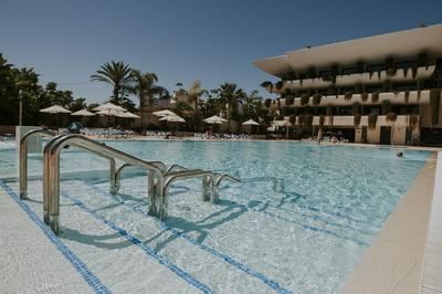 Hotel Deloix Aqua Center