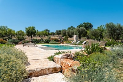 Trulli Pietra Rossa With Pool by Wonderful Italy