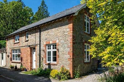 Strelna Coach House - Tor zum Moor, Foto 2