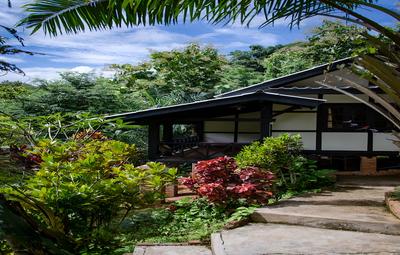 Hillside - Nature Lifestyle Lodge