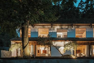 Emeishan Hetang Yunqi Tangquan Homestay