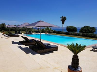 Thermesea Luxury Lodge