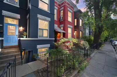 Cute And Charming 1br In Fantastic Location 1 Bedroom Townhouse by RedAwning