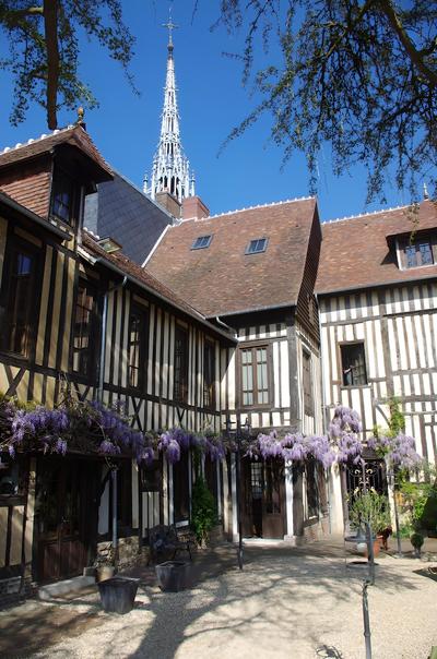 Home saint Jacques