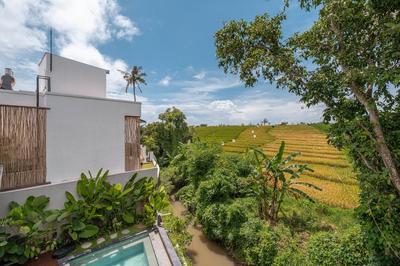 Villa Luna - 4BR in Pererenan