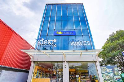 Fabhotel Prime The Waves