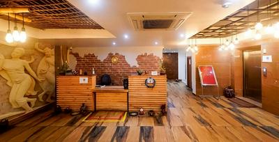 HOTEL YUGANTAR & BANQUETS