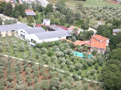 Charming Villa in Maida With Pool & Garden