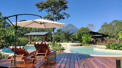 Arenal Glamping