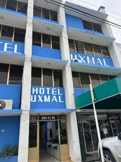 Hotel Uxmal