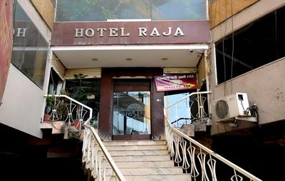 OYO 26453 Raja