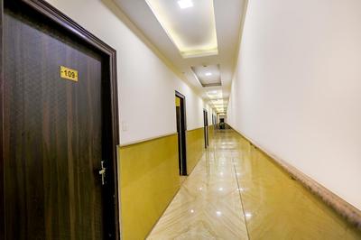Fabhotel The Kiara