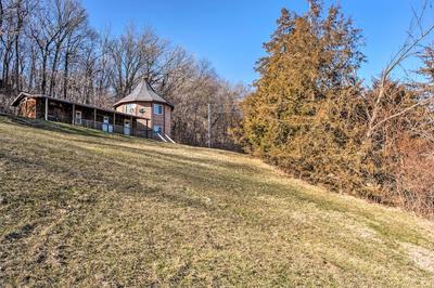 Rustic Iowa Cabin: 10 Mi to Maquoketa Caves