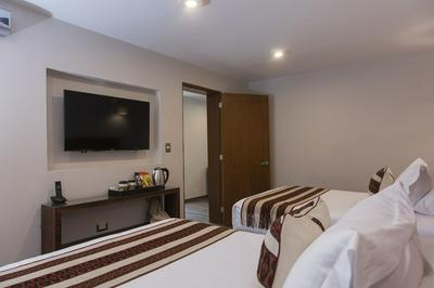 Del Pilar Ollantaytambo