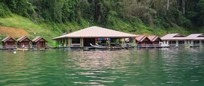 Saichol Floating Resort