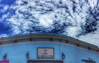 Hotel La Media Luna