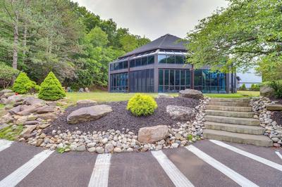 Community Indoor Pool: Tannersville Townhome