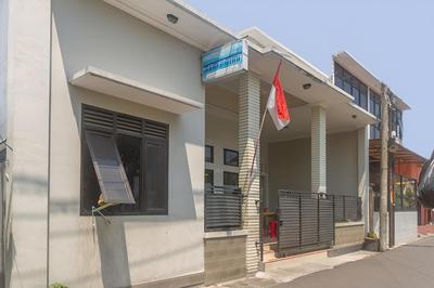 SPOT ON 3155 Penginapan Banyu Biru Syariah