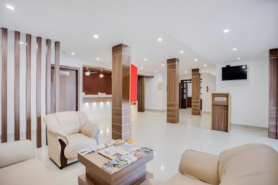Capital O 60558 Hotel Midhuna International