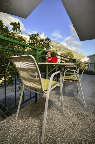 Zrine - Comfortable With a Balcony - A1