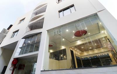 OYO 45917 Victoria Crossroads