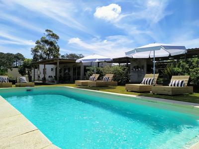 La Bonita Suites Punta Colorada