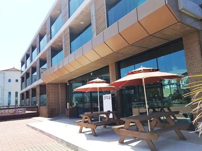 Memoria Pool Villa Family Pension