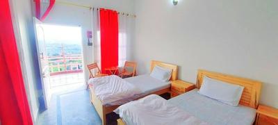 Red Rose Hotel & restaurent