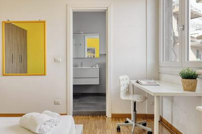 Stylish 2BR flat next to Navigli