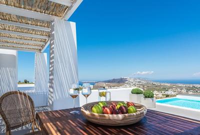One Bedroom Panoramic - White Co