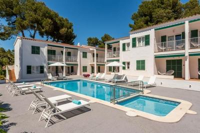 Annabel's Apartments II