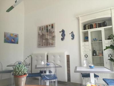 Room in B&B - Triple Room in B&b - a Stone's Throw From the sea