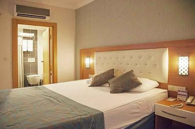 Side Win Hotel & Spa