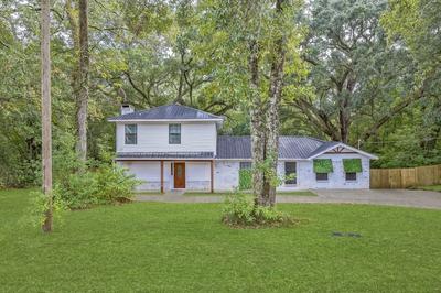 Serene Oasis In Daphne: Cozy Home With Giant Oaks 4 Bedroom Home