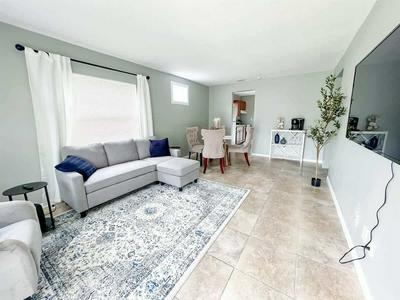 Cozy 2 Bedroom Home, Dade City! #2